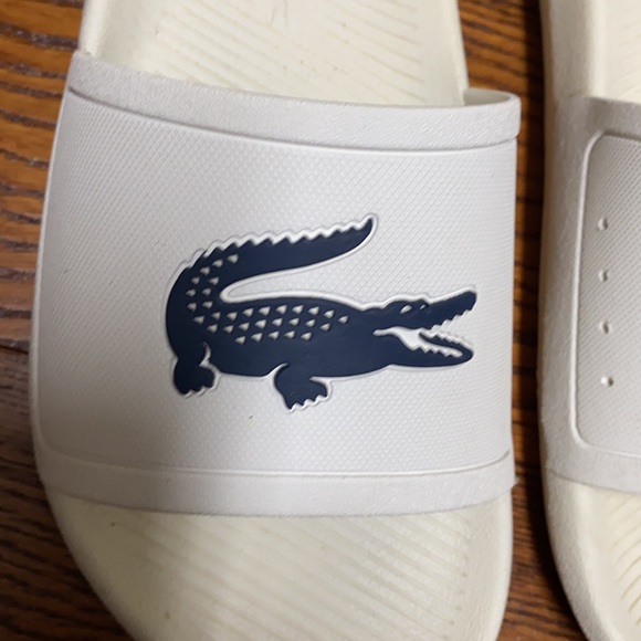 LACOSTE slides - Picture 3 of 8